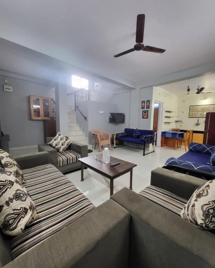 The Perfect Stays- Lal Mahal Villa With Disco Pool 罗纳瓦拉 外观 照片